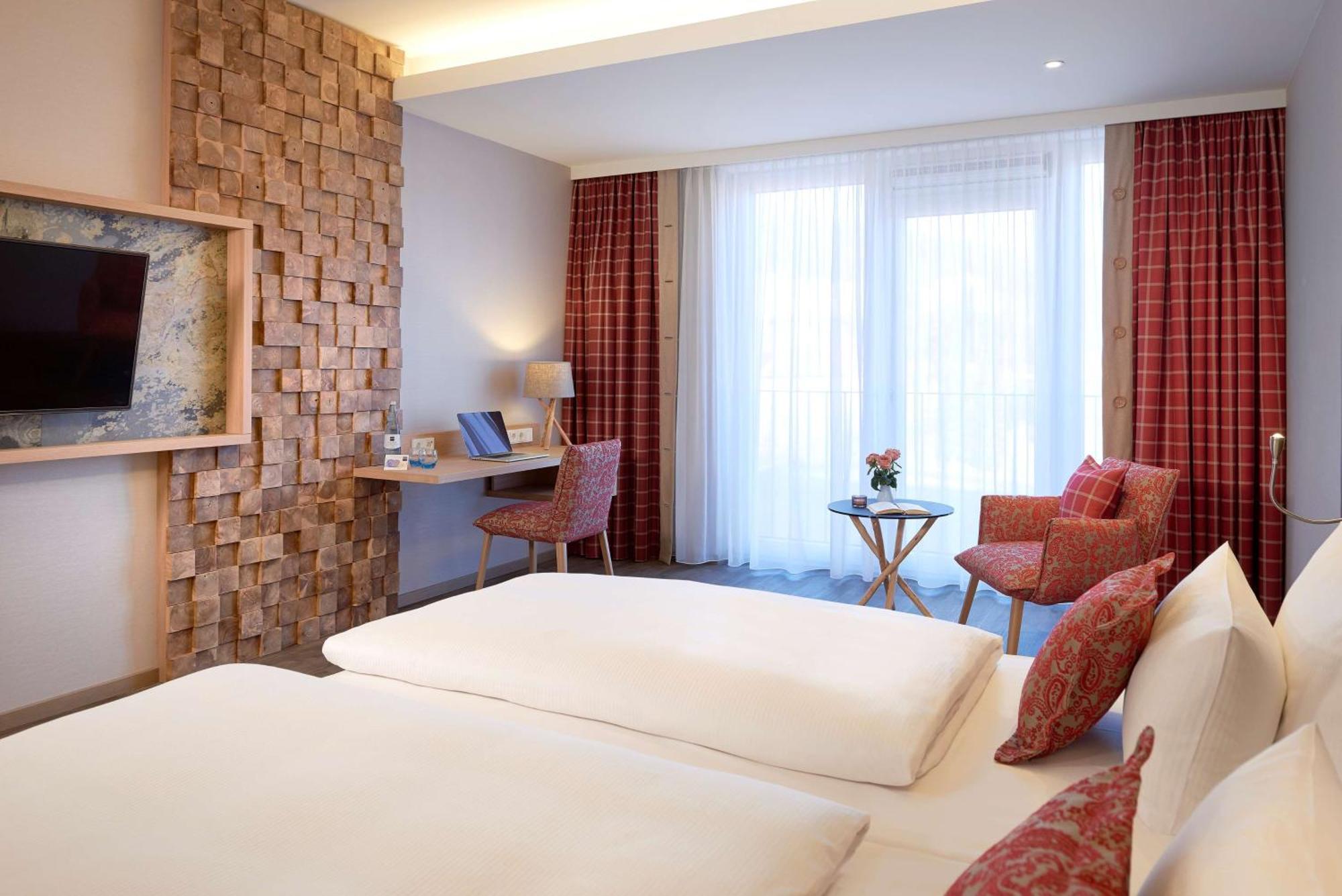 Dorint Resort & Spa Bad Brueckenau Штатсбад-Брюккенау Экстерьер фото