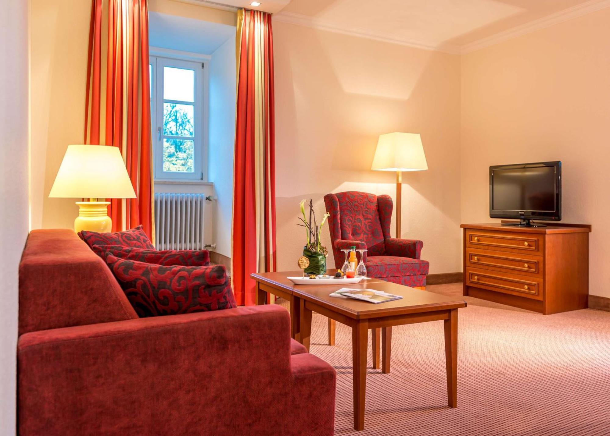 Dorint Resort & Spa Bad Brueckenau Штатсбад-Брюккенау Экстерьер фото
