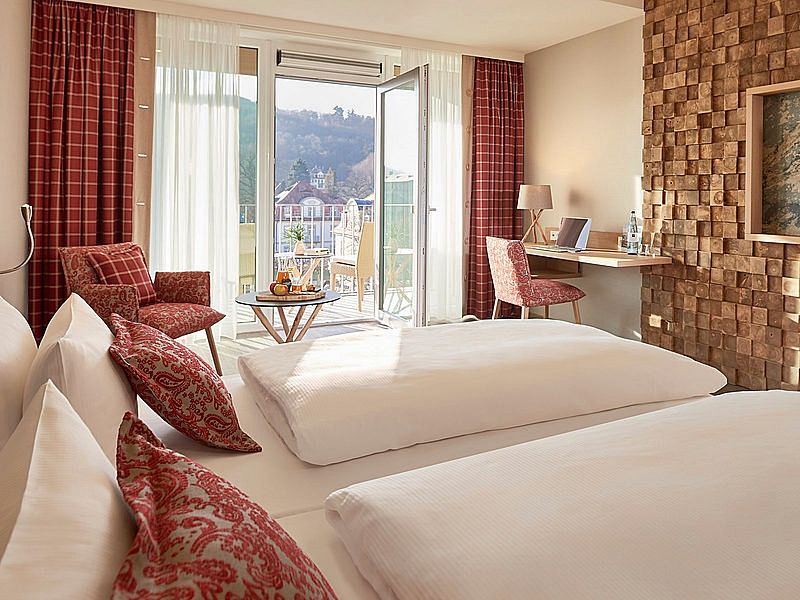 Dorint Resort & Spa Bad Brueckenau Штатсбад-Брюккенау Экстерьер фото